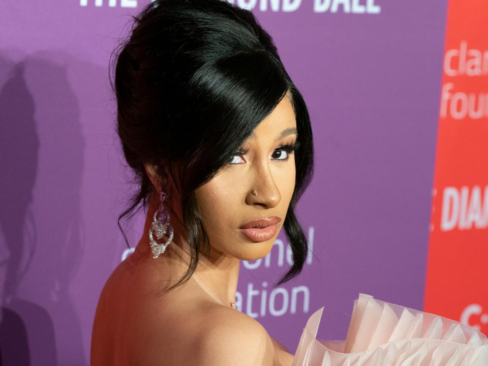 Musikerin Cardi B hat ein "unangenehmes" Hautproblem. (Bild: lev radin/Shutterstock.com)