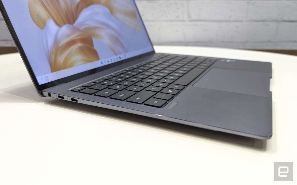 <p>Huawei Matebook X Pro</p>
