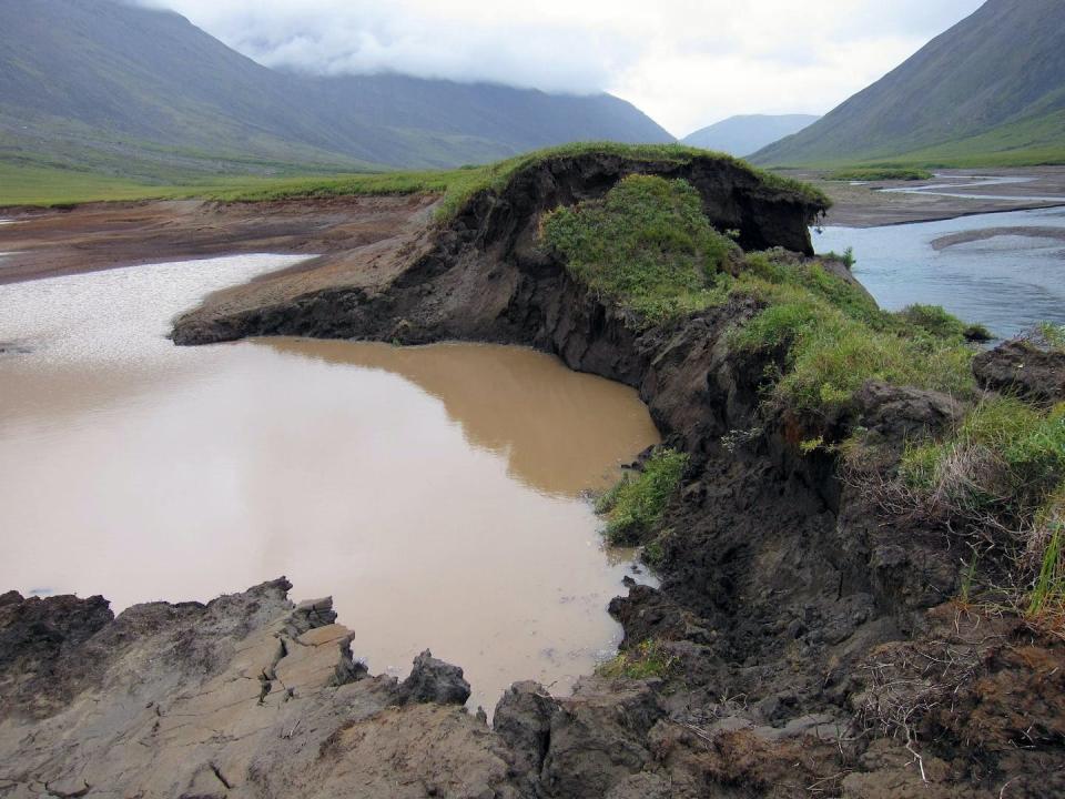 As permafrost thaws, ice-nucleating particles are getting into rivers, lakes and eventually the ocean. <a href="https://commons.wikimedia.org/wiki/File:Permafrost_Thaw_(14413865677).jpg#/media/File:Permafrost_Thaw_(14413865677).jpg" rel="nofollow noopener" target="_blank" data-ylk="slk:National Park Service/C.Ciancibelli via Wikimedia Commons;elm:context_link;itc:0" class="link ">National Park Service/C.Ciancibelli via Wikimedia Commons</a>