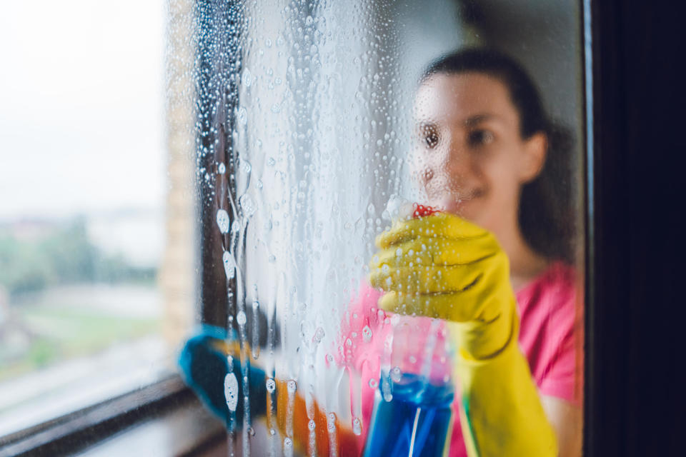 Ende April und Ende September sind ideale Zeitpunkte zum Fensterputzen. (Bild: Getty Images)