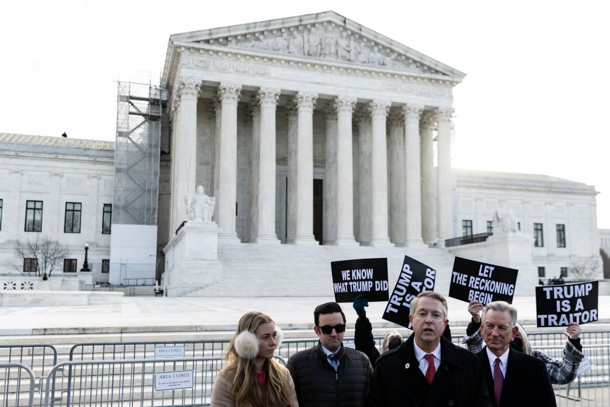 Julia Nikhinson / Getty Images