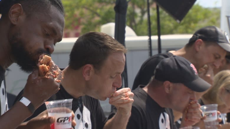 Pizza-eating champ downs 19 pizzas in 10 minutes