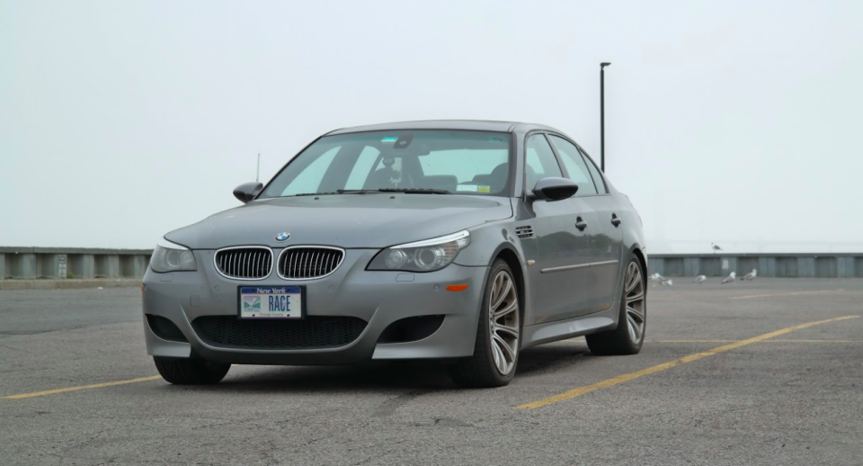 BMW M5 (E60)