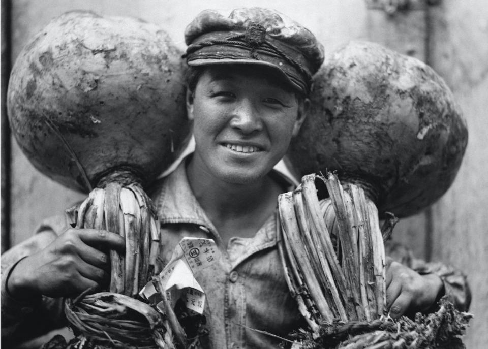 <h1 class="title">Giant Turnips</h1><cite class="credit">Photo by Hulton-Deutsch Collection/CORBIS/Corbis via Getty Images</cite>