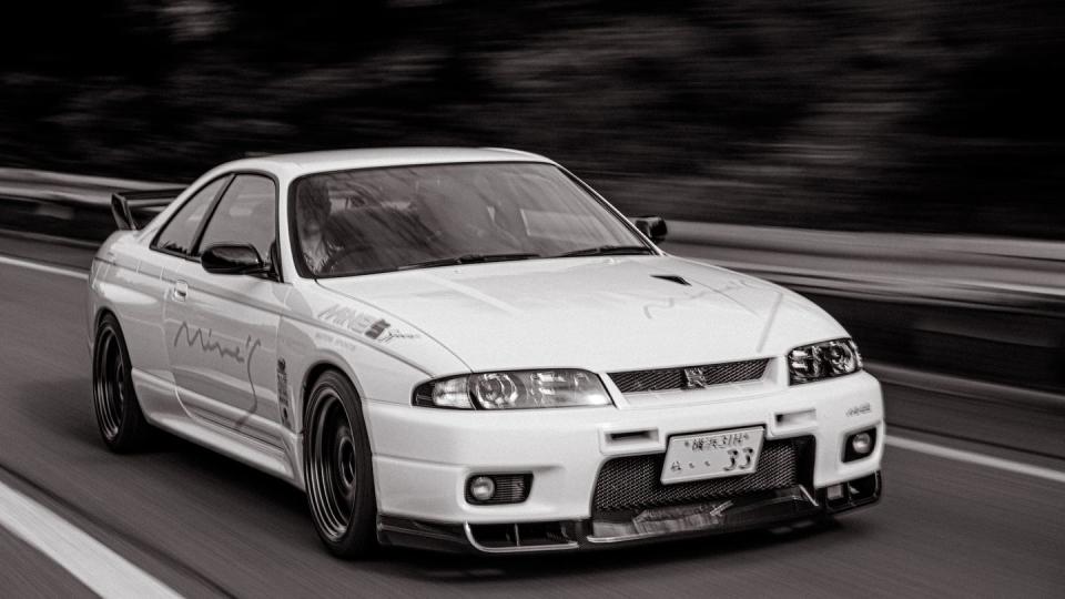 nissan skyline gtr