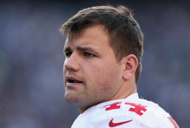 Former Browns RB Peyton Hillis recovering after saving his children