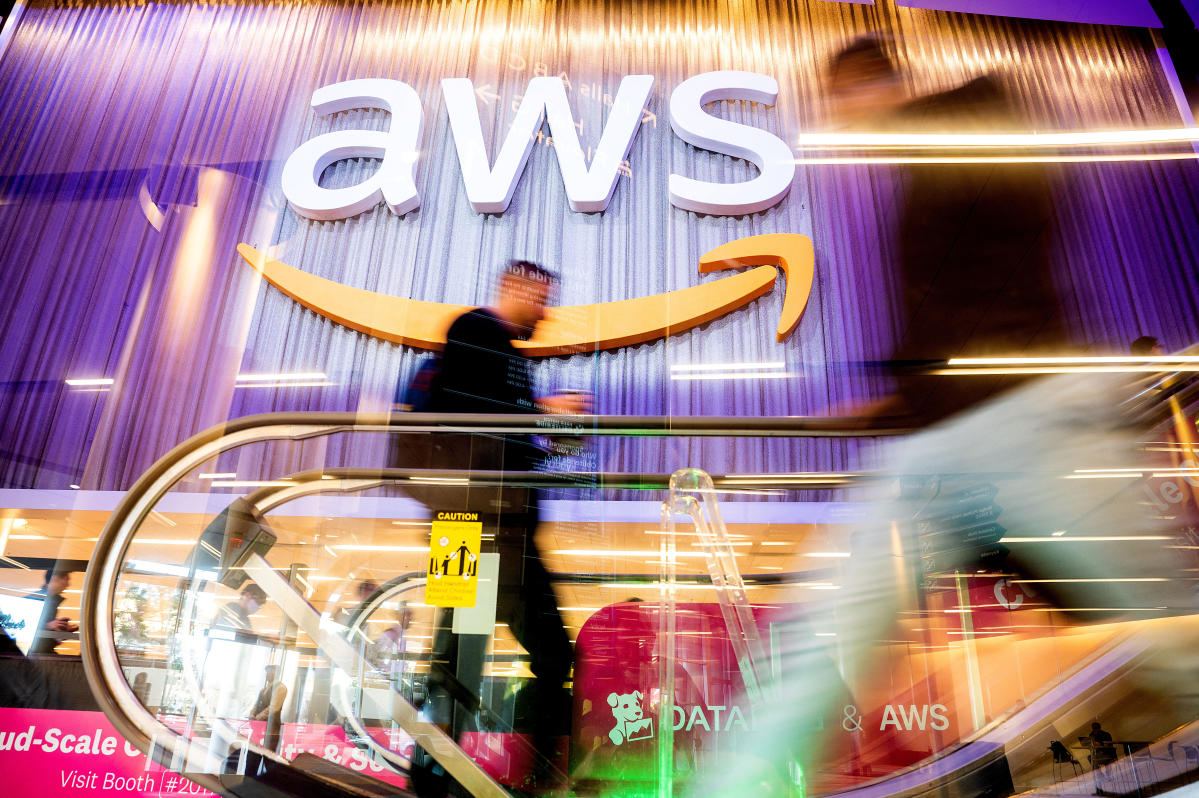 Die Gewinne von Amazon übertreffen die Umsatzschätzungen, verfehlen aber das Cloud-Ziel