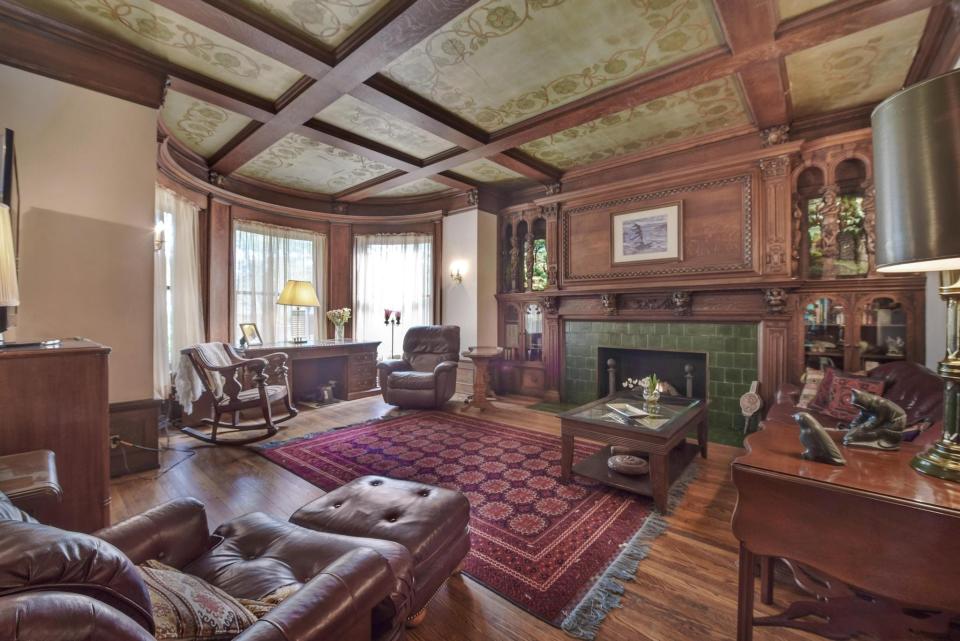 Living room or gentlemen's parlor at 1089 Iroquois in Detroit.