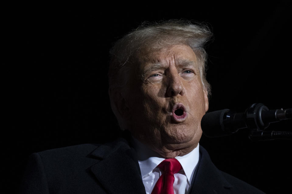 Former president Donald Trump speaks at a campaign rally in Vandalia, Ohio, on Nov. 7, 2022.