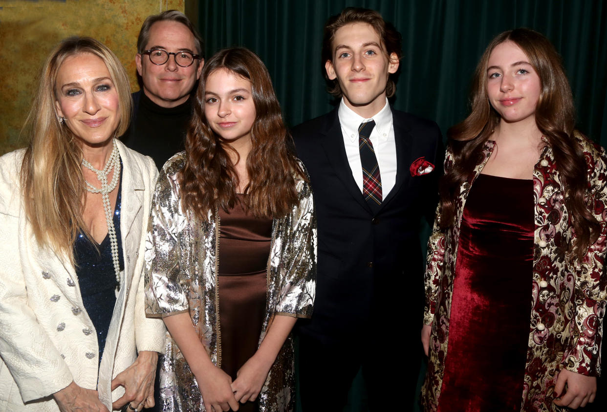 Matthew Broderick and Sarah Jessica Parker with kids Tabitha Hodge Broderick, James Wilkie Broderick, and Marion Loretta Elwell Broderick (Bruce Glikas / WireImage)