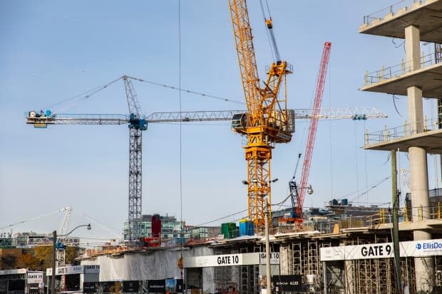 For more than five years, Toronto has had the most construction cranes in operation in North America, according to Rider Levett Bucknall. In the first quarter of this year, RLB says, 208 cranes have been in use in Toronto, with 19 involved in commercial construction.