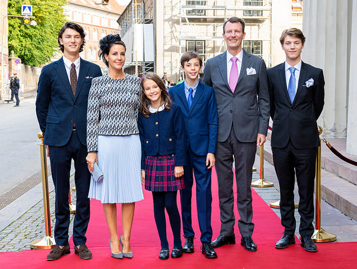 joaquin de dinamarca con sus hijos y marie