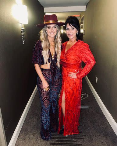 <p>Janna Wilson Sadler Instagram</p> Lainey Wilson and her mom Michelle Wilson.