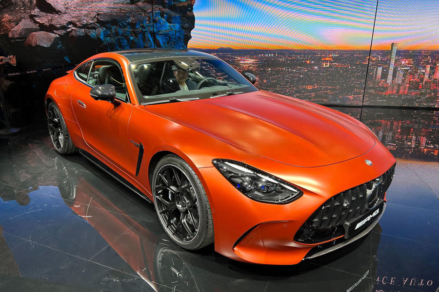 Mercedes-AMG GT PHEV at Beijing motor show – front quarter