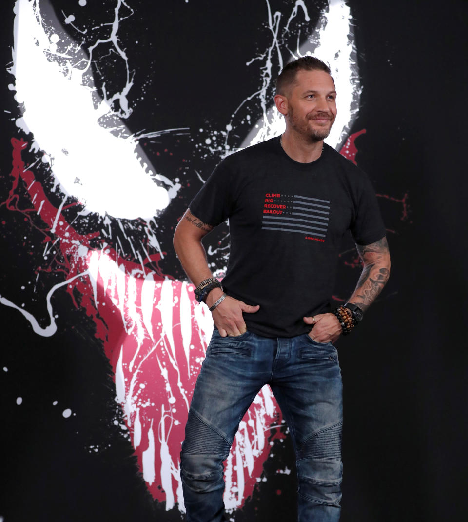 Tom Hardy, miembro del reparto, se presenta en una sesión fotográfica para la película 'Venom' en los Ángeles, California, EE.UU., 27 de septiembre de 2018. REUTERS/Mario Anzuoni