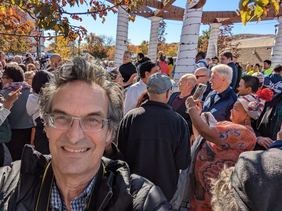 Tax Watch columnist David McKay Wilson covered President Bill Clinton at a rally in Nyack for Rep. Sean Patrick Maloney on Oct. 29, 2022.