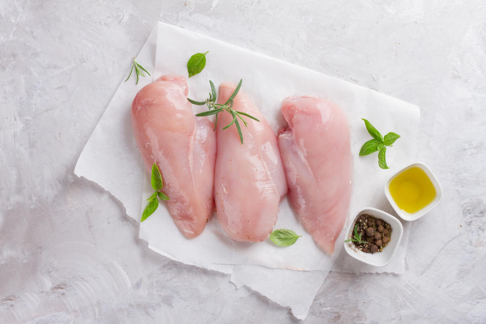 Esta aprobación (vender carne de pollo de laboratorio) cambiará fundamentalmente la forma en que la carne llegará a nuestra mesa”, dijo Uma Valeti, CEO y fundador de Upside Foods/Archivo: Getty Images.