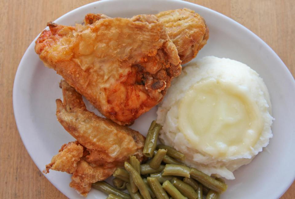 This undated image supplied by Yoder’s Restaurant in Sarasota, Fla., shows the restaurant’s fried chicken, one of its most popular entrees. The restaurant serves “homestyle Amish food” and is extremely popular among locals and tourists alike. (AP Photo/Courtesy of Yoder’s Restaurant)
