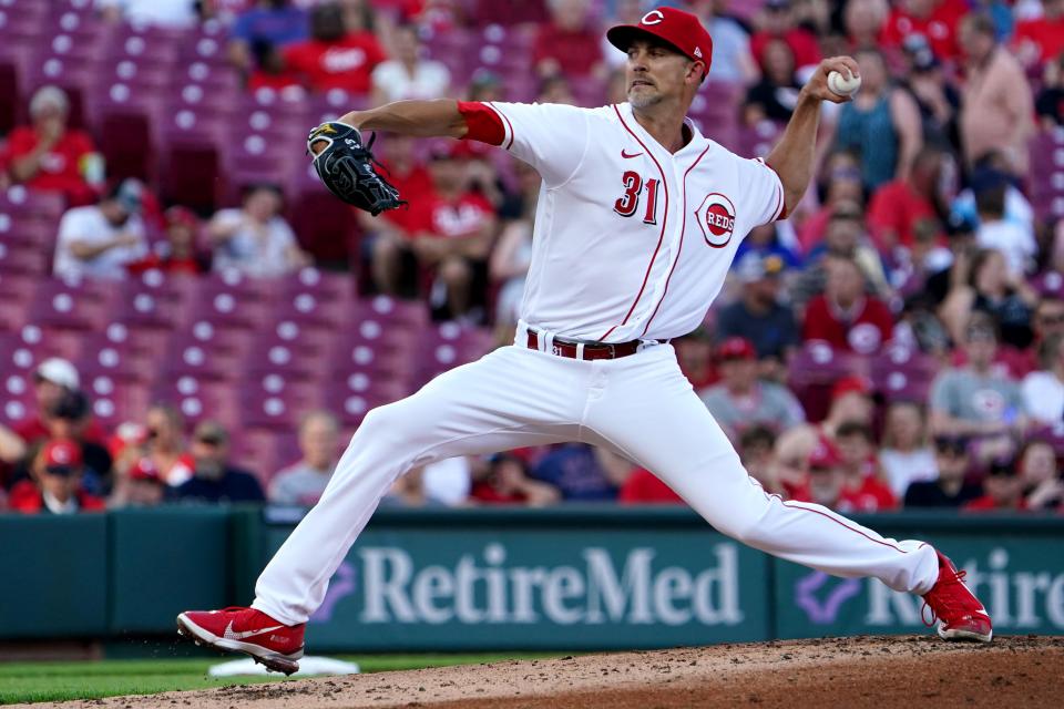 Cincinnati Reds starting pitcher Mike Minor (31) delivers the second inning of a baseball game against the Washington Nationals, Friday, June 3, 2022, at Great American Ball Park in Cincinnati. 