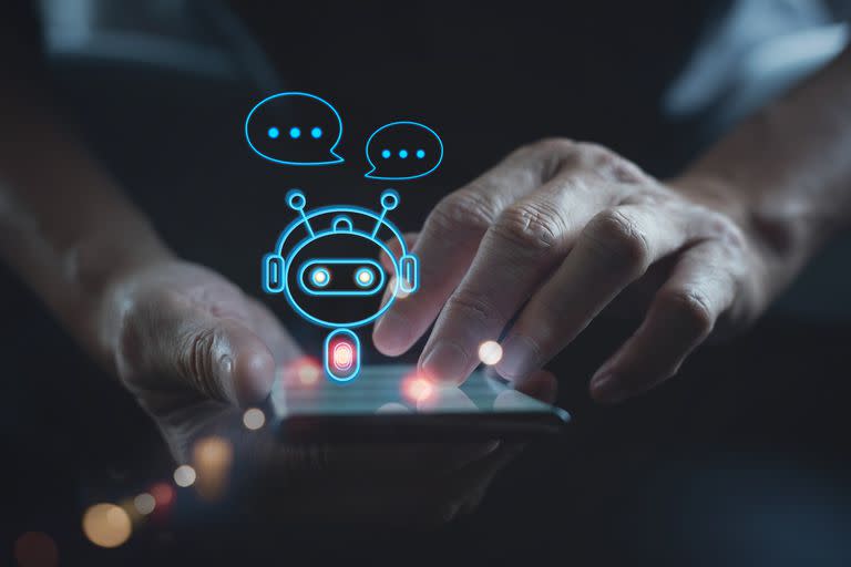 Los chatbots con tecnología de inteligencia artificial (IA) permiten a los usuarios recopilar información a través de conversaciones escritas