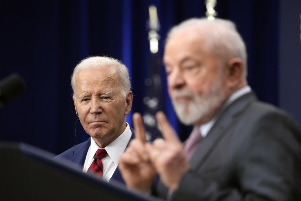 President Joe Biden and Brazil's President Luiz Inacio Lula da Silva announce the launch of a partnership for workers' rights during a meeting in New York, Wednesday, Sept. 20, 2023. (AP Photo/Susan Walsh)