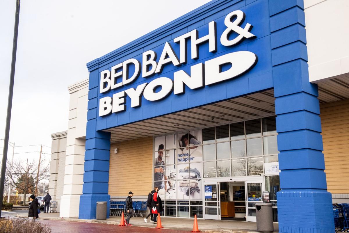 Les plans Bed Bath & Beyond partagent la vente dans le cadre d’une offre pour éviter la faillite