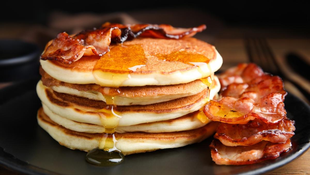 Bacon Pancakes Ensure A Perfect Meat-To-Flapjack Ratio In Every Bite picture
