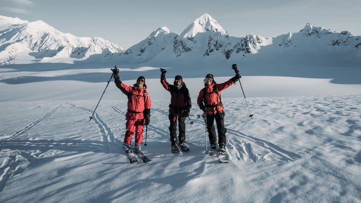 <span class="article__caption">The crew skied new lines but ultimately returned home without the cache. </span> (Photo: Leslie Hittmeier/Teton Gravity Research)