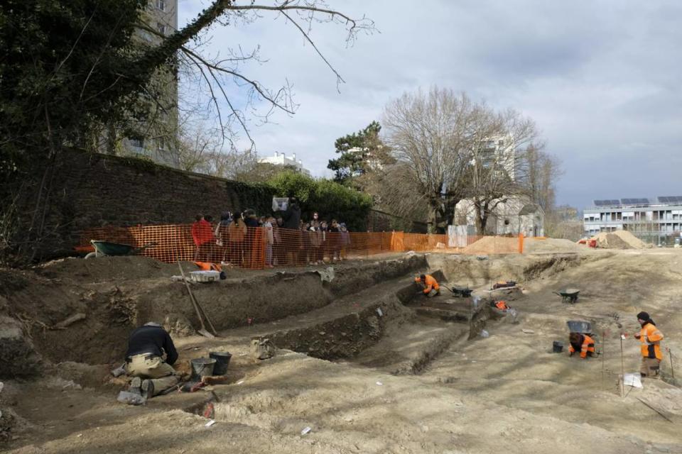 The shale quarry being excavated in stages.