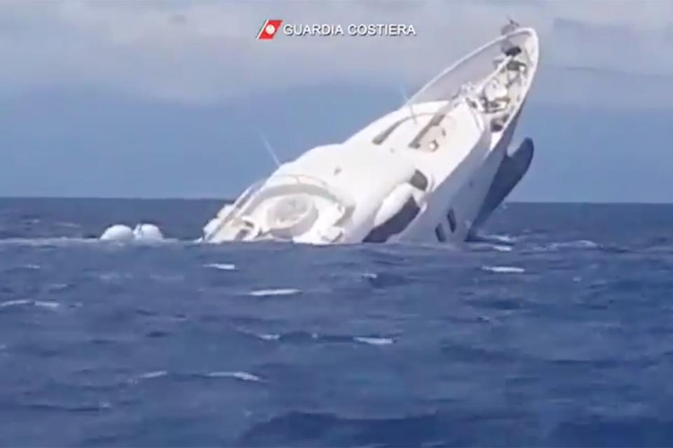 Superyacht Sinks in Italy