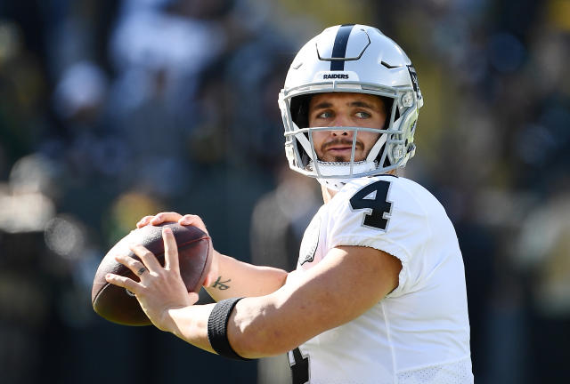 Seahawks Player Runs From Sideline to Field After Derek Carr