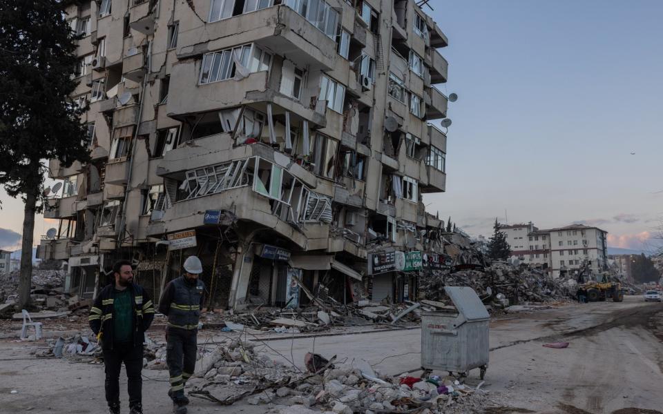 Destruction in the centre of Hatay, the province where many Afghan families have lived for a long time - Stefanie Glinski