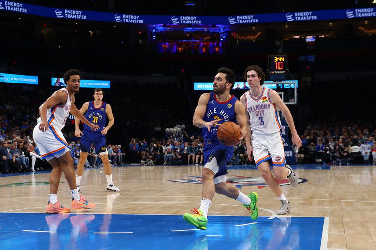 Facundo Campazzo tuvo una tarea correcta ante los Thunder, aunque Denver no pudo imponer sus condiciones