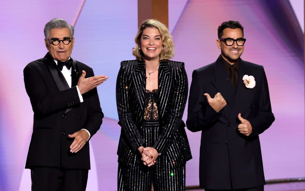 los angeles, california september 15 l r eugene levy, annie murphy, and dan levy speak onstage during the 76th primetime emmy awards at peacock theater on september 15, 2024 in los angeles, california photo by kevin wintergetty images