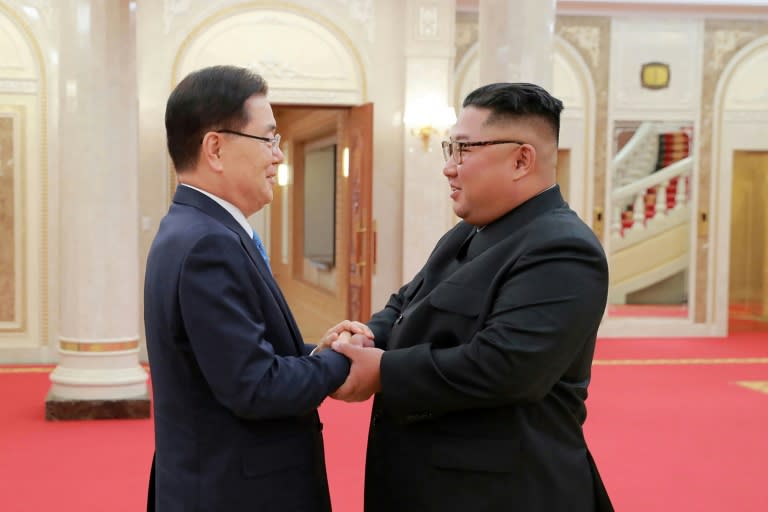 Kim Jong Un will host South Korean President Moon Jae-in for a summit in Pyongyang in September