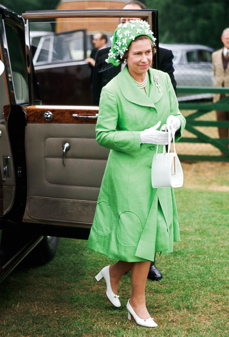 Can We Tell What the Queen Is Thinking Through Her Outfits?