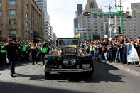 Fans shout to the carriage carrying the remains of late Mexican singing legend Jose Jose during his tribute at Bellas Artes Palace in Mexico City, Mexico October 9, 2019. REUTERS/Carlos Jasso