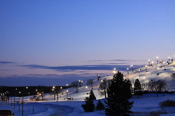 Wilmot Mountain night ski