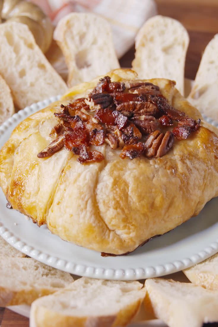 Maple Bacon Baked Brie