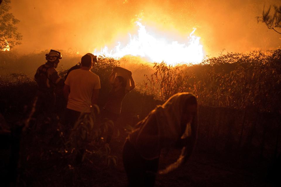 Miles de hectáres, casi 50.000, ardieron el pasado mes de octubre en Galicia. (Foto: EFE/Brais Lorenzo)