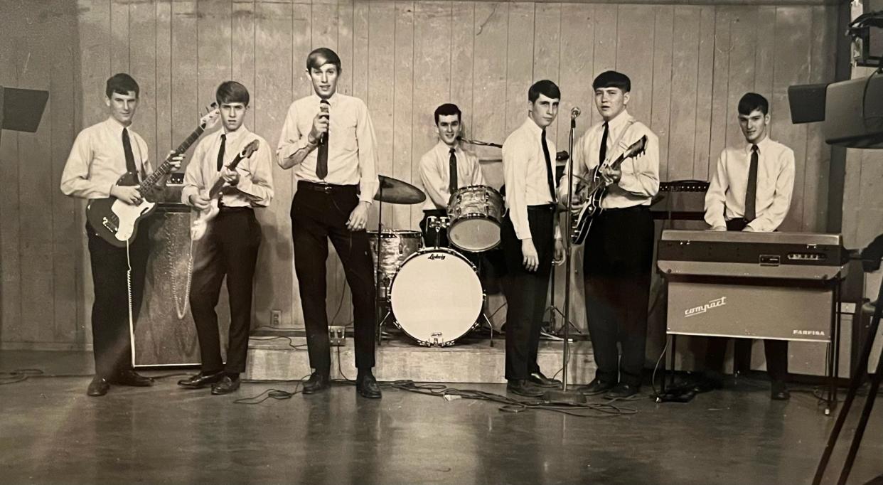 The Signa 7, of Wrens, performing on Augusta WJBF television's Top 10 Dance Party around 1967.