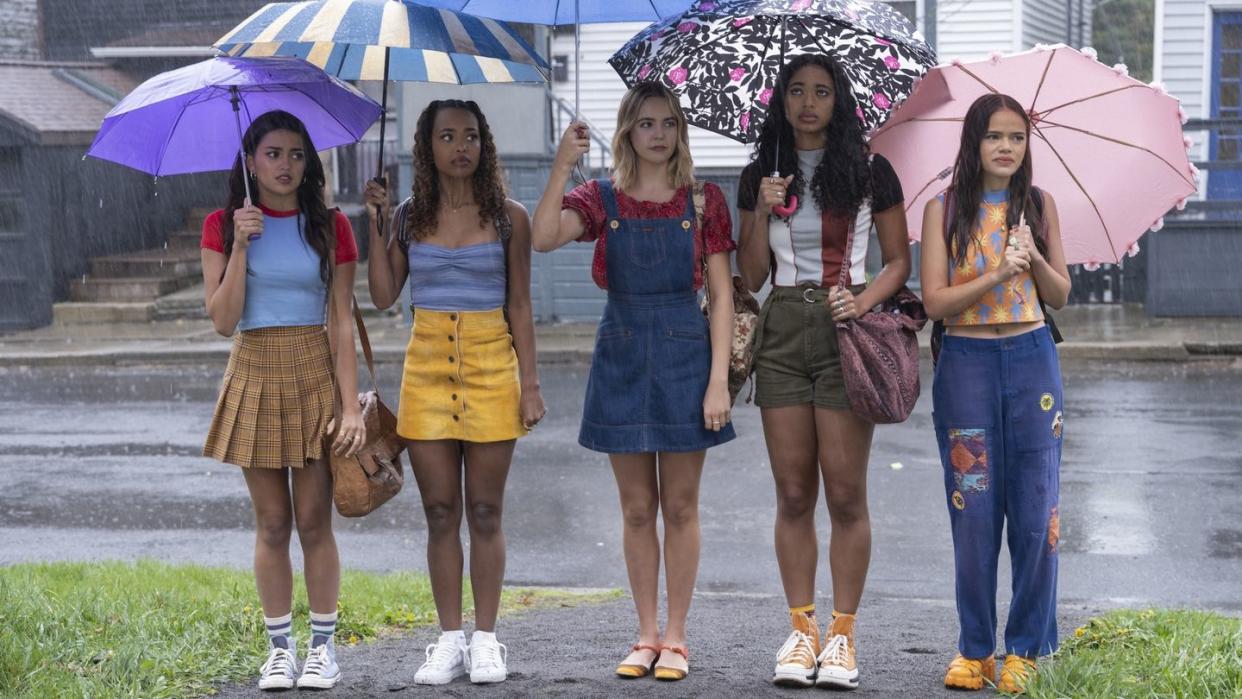 maia reficco, zaria, bailee madison, chandler kinney, malia pyles max pretty little liars summer school season 2 episode 2