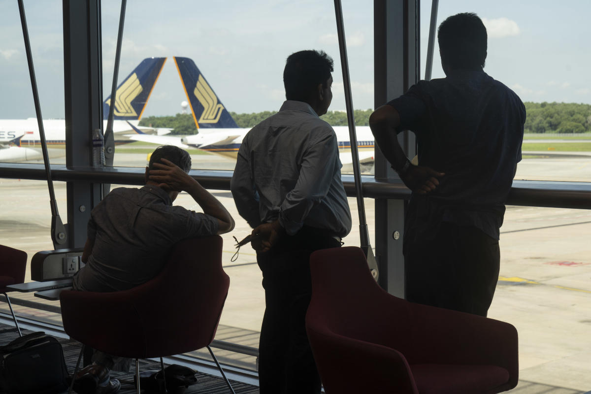 Singapore Air carried 9.6 million people in the strong first quarter