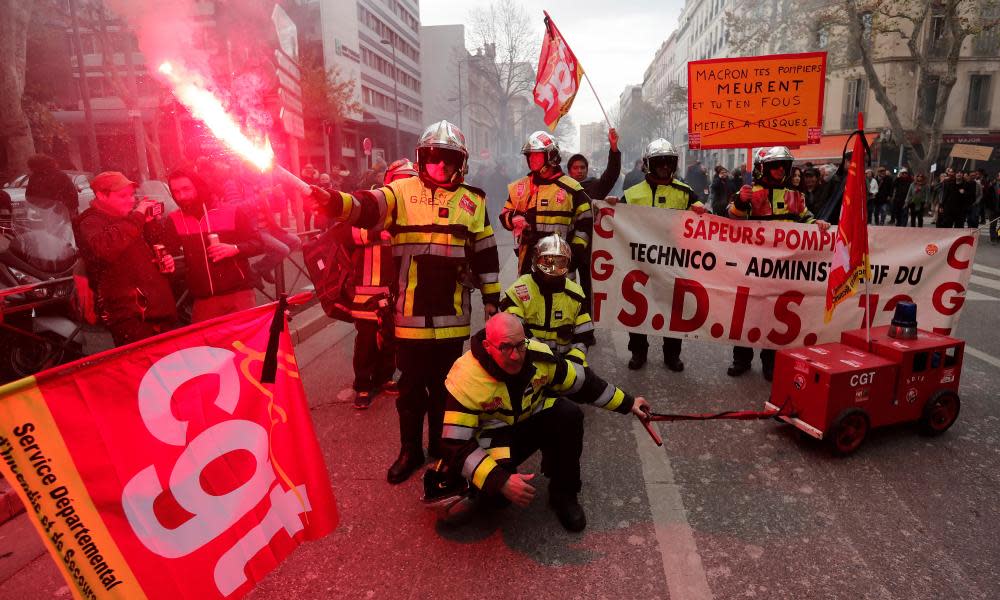 <span>Photograph: Guillaume Horcajuelo/EPA</span>