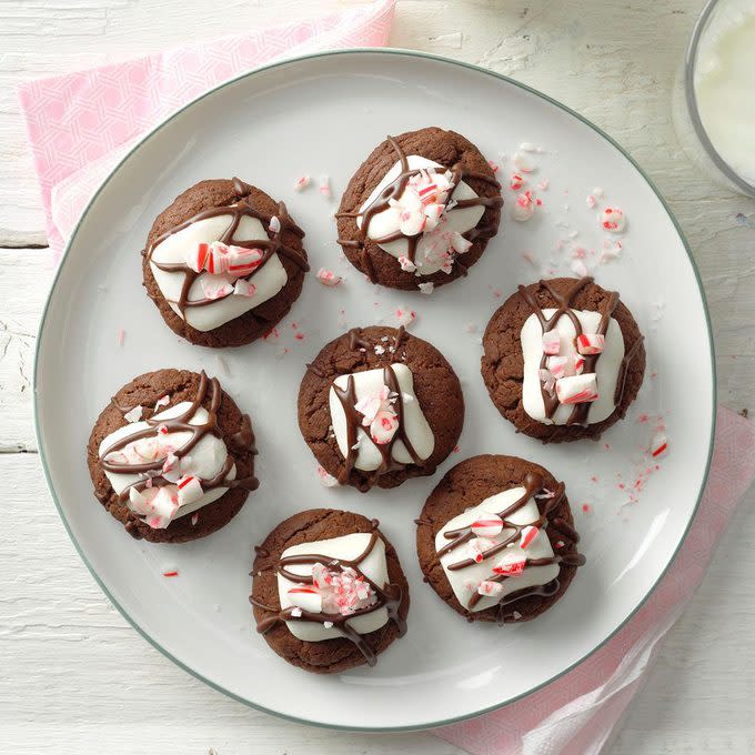 Peppermint-Kissed Fudge Mallow Cookies