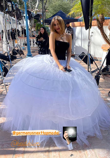 sofia vergara in white oversized tutu skirt