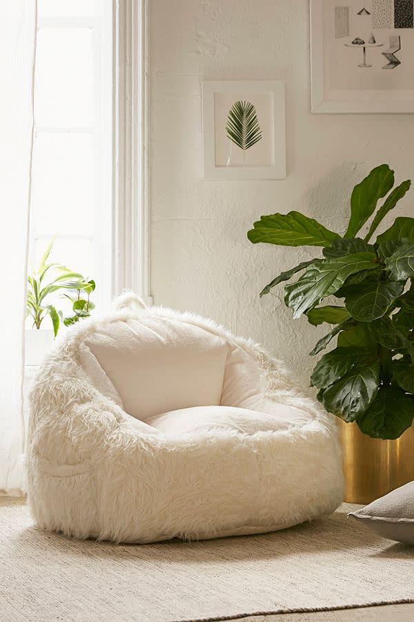 17) Faux Fur Beanbag Chair