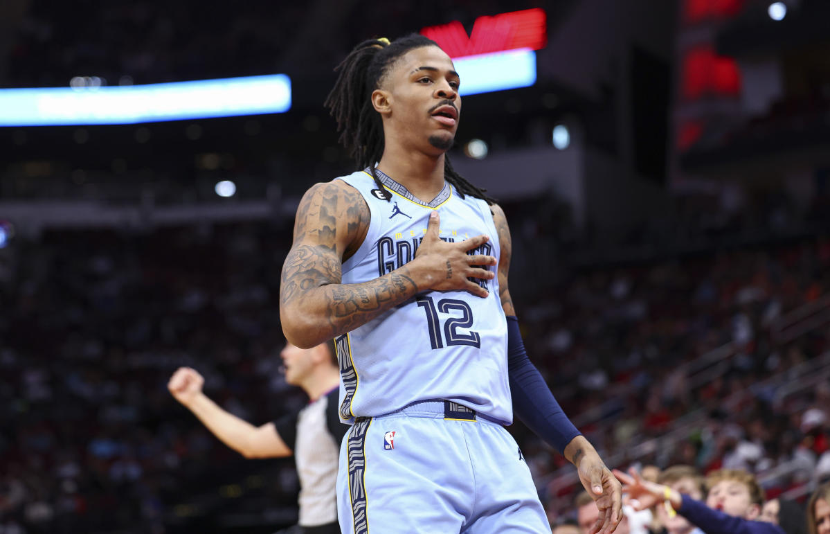 Ja Morant to step away from Grizzlies for at least 2 games after posing  with gun on Instagram - Yahoo Sports