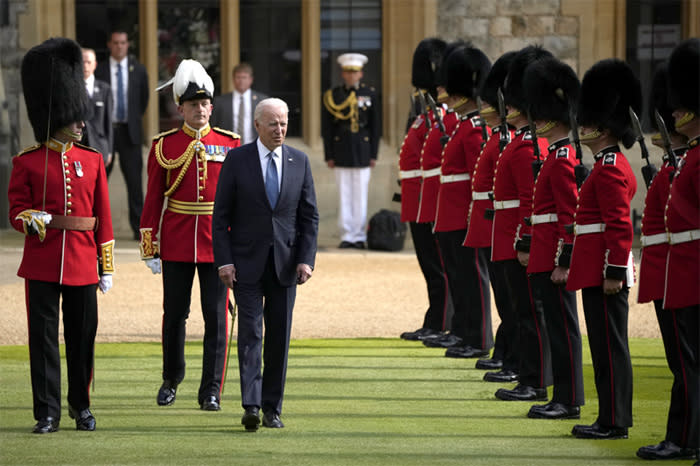 Isabel II con Joe y Jill Biden