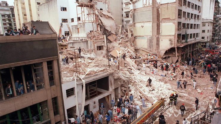 Imagen de archivo del atentado a la sede de la AMIA en Buenos Aires. (La Nación)